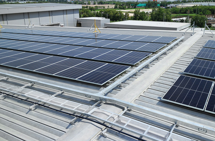 پنل-خورشیدی-صنعتی